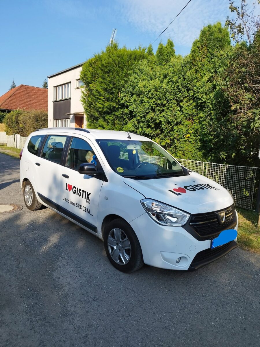 úvalské senior taxi